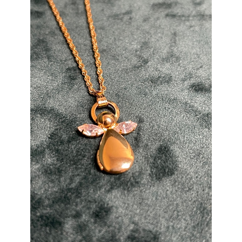 Gold Tone Angel Locket Necklace Pink Crystal Wings Cherub Pendant 18 Inch Chain - Picture 2 of 7